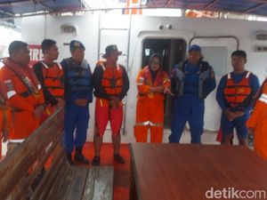 6 Nelayan asal Tegal Terombang-Ambing di Laut, Kapal Tenggelam Dihantam Badai