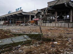 Bandara Internasional di Ukraina Hancur Usai 8 Bulan Jadi Pangkalan Rusia