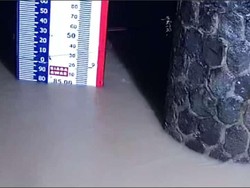 Pintu Air Pasar Ikan Jakarta Utara Siaga II