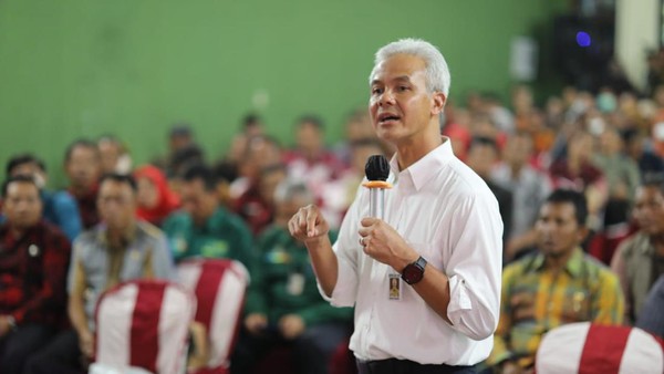 Gubernur Jateng Ganjar Pranowo Gubernur Jateng Ganjar Pranowo