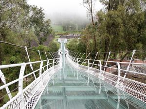 Jembatan Kaca Seruni Point, Calon Spot Asyik Nikmati Gunung Bromo Jembatan Kaca Seruni Point, Calon Spot Asyik Nikmati Gunung Bromo