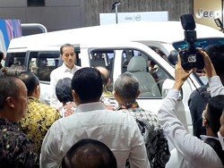 Jokowi Diam soal Esemka