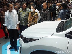 Selain Jokowi, Pembukaan IIMS 2024 Dihadiri Airlangga dan Agus Gumiwang