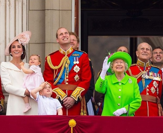 Keluarga Kerajaan Inggris harus tampil rapi dan sopan