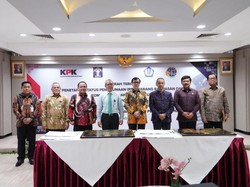 KPK Serahkan Aset Rampasan Rp 57 M ke Kemenkumham dan Kementrian  ATR/BPN