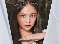 Marshanda Klarifikasi Pinjam Uang untuk Berobat Tumor Payudara hingga Sembuh