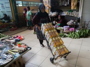 MinyaKita Mulai Distribusi Usai Disidak