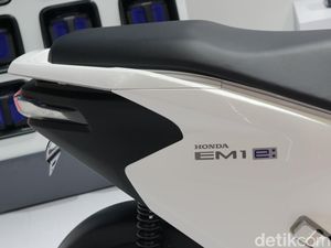 Spek Motor Listrik Honda: Jarak Tempuh 41 Km, Ngecas Baterai sampai Full 6 Jam