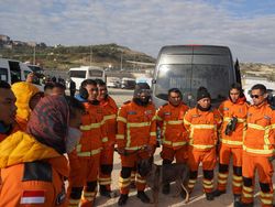 Kemlu: 2 WNI Korban Gempa Turki Belum Bisa Dihubungi