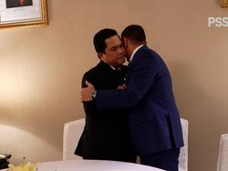 Pelukan Iwan Bule ke Erick Thohir Usai Terpilih Jadi Ketum PSSI