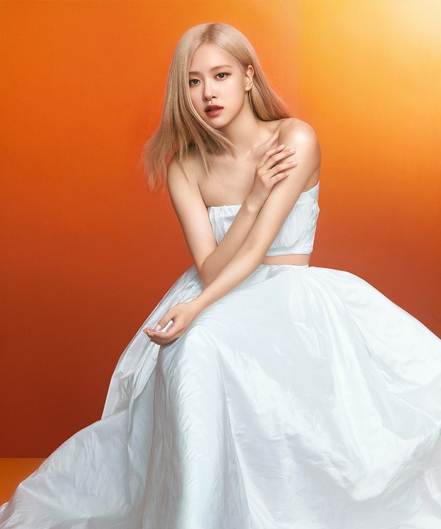 Rose Blackpink untuk Sulwhasoo/Foto: allure.com Potret Rose Blackpink sebagai global ambassador Sulwhasoo.