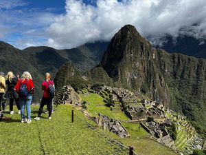 Video: Machu Picchu Kena Warning dari 7 Keajaiban Dunia! Video: Machu Picchu Kena Warning dari 7 Keajaiban Dunia!