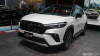 Toyota Kenalkan Varian Baru Corolla Cross Hybrid GR-S