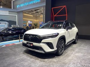 Spesifikasi Corolla Cross Hybrid GR-S: Makin Sporty, Harga Beda Rp 60 Jutaan