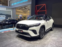Spesifikasi Corolla Cross Hybrid GR-S: Makin Sporty, Harga Beda Rp 60 Jutaan