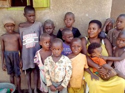 Viral Wanita Tersubur di Dunia, Lahirkan 44 Anak di Usia 40 Tahun