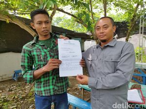 Disnaker Gresik Janji Usut Perusahaan Scaffolding Tahan Ijazah Eks Karyawan Disnaker Gresik Janji Usut Perusahaan Scaffolding Tahan Ijazah Eks Karyawan