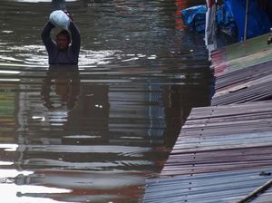 Penampakan Banjir yang Rendam Solo