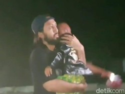 Kisah Pilu Bayi Bos Ayam Goreng yang Kini Hidup Tanpa Ayah dan Ibu