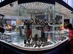 Berburu Perhiasan di Jakarta International Jewellery Fair 2023 Berburu Perhiasan di Jakarta International Jewellery Fair 2023
