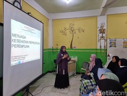 Masih Pakai Pembalut Harian Saat Keputihan? Kata Dokter Bahaya Lho!