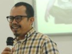 Menyalakan Kebenaran di Ruang Digital