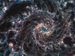 Penampakan Langka Sungai Bintang dan Debu Semesta