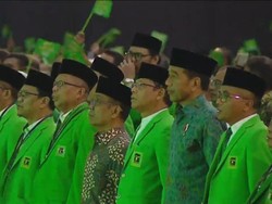 Berbatik Hijau, Jokowi Hadiri Puncak Peringatan Harlah ke-50 PPP