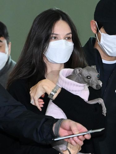 Katy Louise Saunders