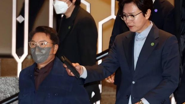Penampilan perdana Lee Soo Man