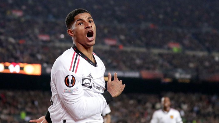 BARCELONA, SPAIN - FEBRUARY 16:  Marcus Rashford of Manchester United celebrates 1-2 during the UEFA Europa League   match between FC Barcelona v Manchester United at the Spotify Camp Nou on February 16, 2023 in Barcelona Spain (Photo by David S. Bustamante/Soccrates/Getty Images)