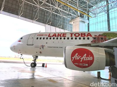 Foto: Danau Toba Terbang Bersama AirAsia