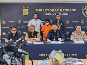 Polisi Ungkap Alasan Pembunuh Bos Ayam Goreng Culik Bayi Korban Polisi Ungkap Alasan Pembunuh Bos Ayam Goreng Culik Bayi Korban