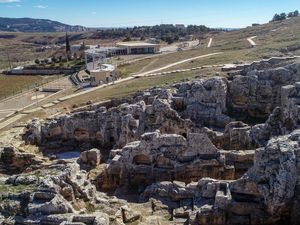 Potret Kota Kuno Perre yang Selamat dari Gempa Turki Potret Kota Kuno Perre yang Selamat dari Gempa Turki