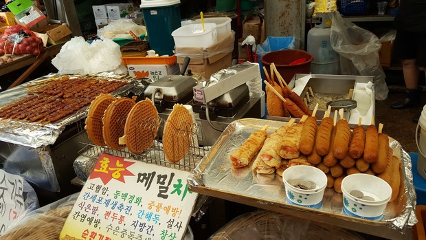 Street Foods di Jeju City Traditional 5 Day Market/Foto: visitjeju.ne Street Foods di Jeju City Traditional 5 Day Market