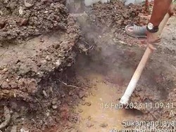 Terungkap! Ini Penyebab Munculnya Asap di Halaman Rumah Warga Subang