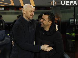 Xavi: Ten Hag Memang Jempolan, MU Kian Menawan
