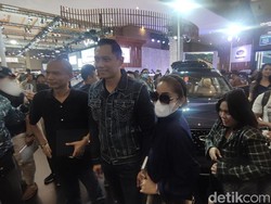 AHY Kepergok Hadir di IIMS 2023, Mau Beli Mobil Apa Nih?