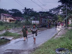 Banjir di Perum Dinar Indah Semarang Surut Setelah 3 Jam