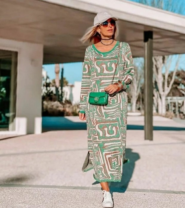 Foto: Instagram @italy_top_fashion Inspirasi Padu Padan Outfit Serba Hijau yang Anti Gagal!