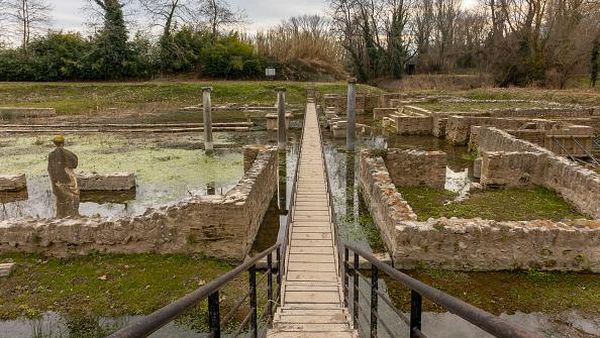 Jalan-jalan ke Dion, Kota Suci Kuno di Kaki Gunung Olympus Yunani