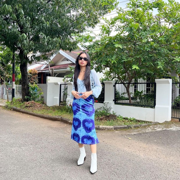 Outfit serba biru Abel Cantika/Sumber: IG @abellyc