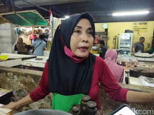 Pedagang di Surabaya Keluhkan Operasi Beras Murah yang Dibatasi