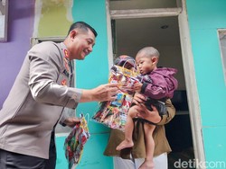 Polisi Jadi Bapak Asuh Anak Stunting di Cimahi-KBB