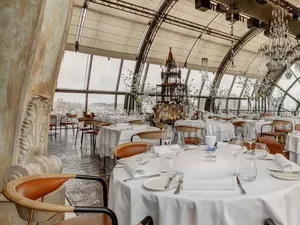 Mewah Banget! Ini 10 Restoran dengan Desain Terindah di Dunia