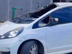 Hindari Becak, Mobil Dikendarai Anggota TNI Tabrak Median Jalan di Medan