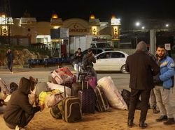 Turki Izinkan Pengungsi Suriah Masuk Wilayahnya Setelah Gempa Dahsyat Turki Izinkan Pengungsi Suriah Masuk Wilayahnya Setelah Gempa Dahsyat