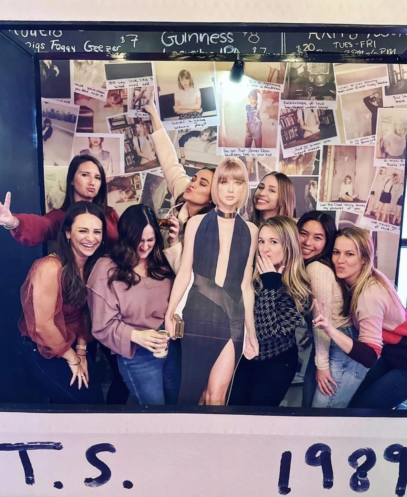 Bar Patah Hati di Chicago Amerika