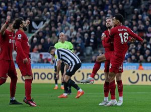 Newcastle Vs Liverpool: The Reds Kalahkan 10 Pemain The Toons 2-0 Newcastle Vs Liverpool: The Reds Kalahkan 10 Pemain The Toons 2-0