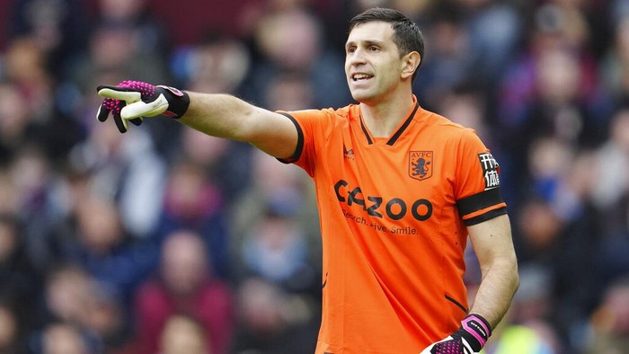 Aston Villas goalkeeper Emiliano Martinez during the English Premier League soccer match between Aston Villa and Arsenal at Villa Park in Birmingham, England, Saturday, Feb. 18, 2023. (AP Photo/Jon Super)
